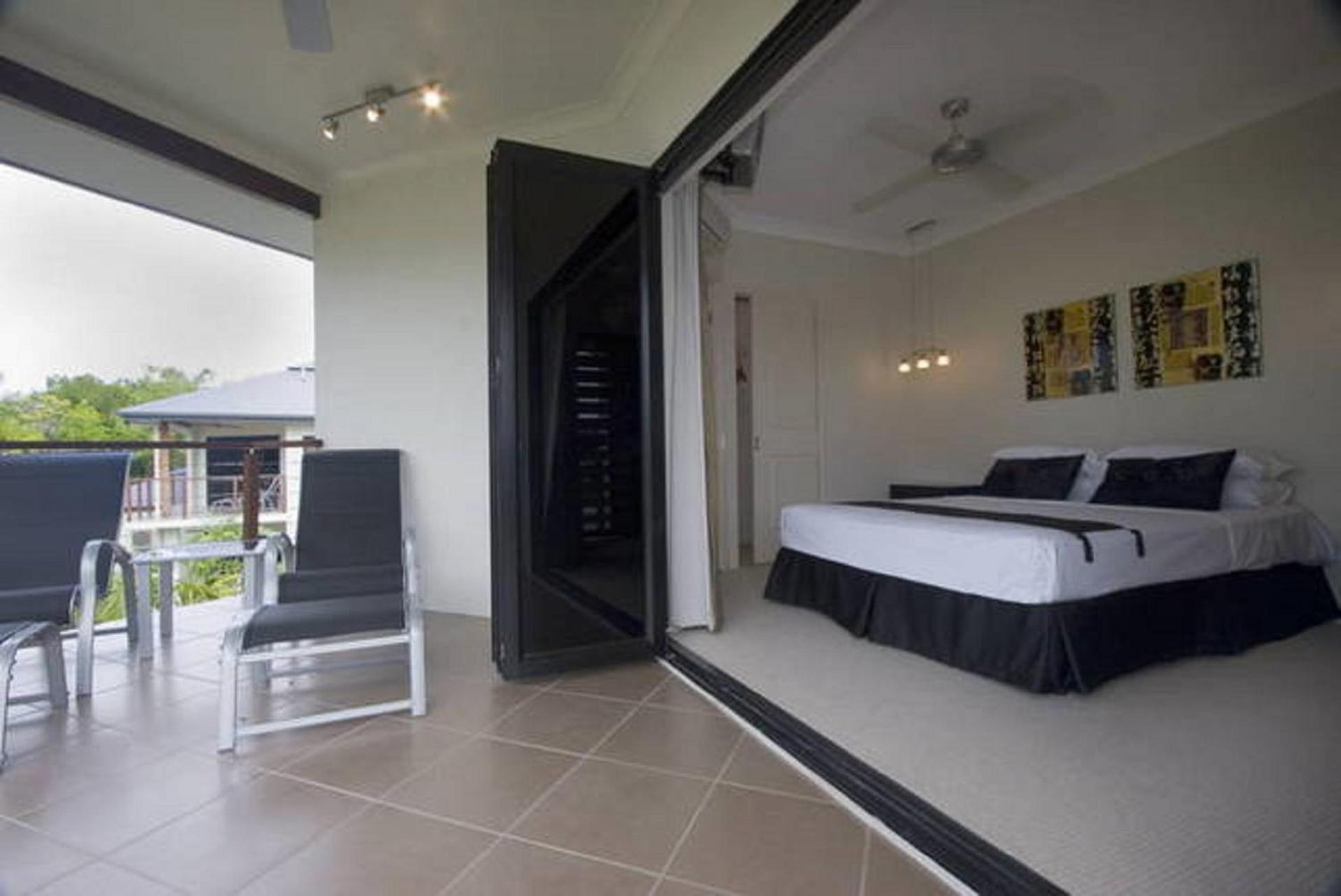 Hai Villa Port Douglas Exterior photo